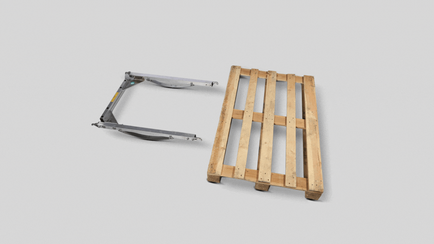 GIF showing the insertion of a XL Fork in a 100 x 120 cm pallet