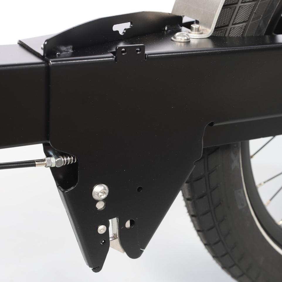 Hooks mechanism of the BicyLift bike trailer designed to lift and carry pallets and Modules