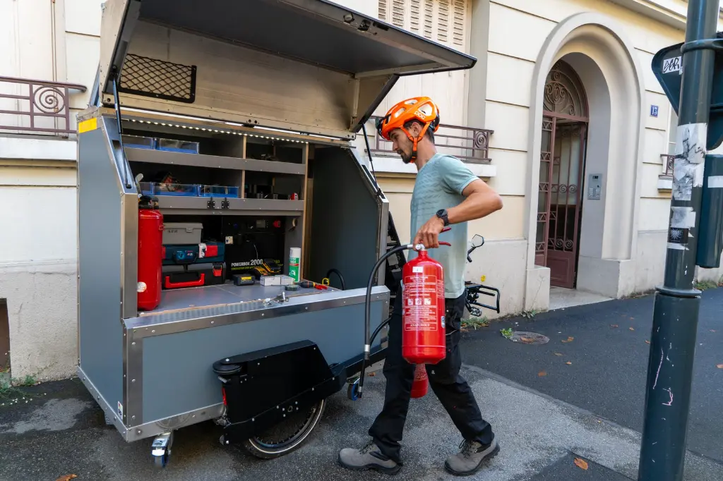 FlexiModal_vehicule-maintenance_decarbone_BD (67).webp