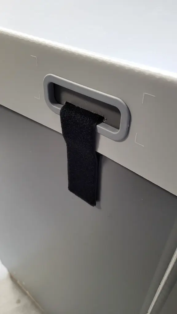 FlexiModal_paltainer_fixation coiffe sur ceinture.webp